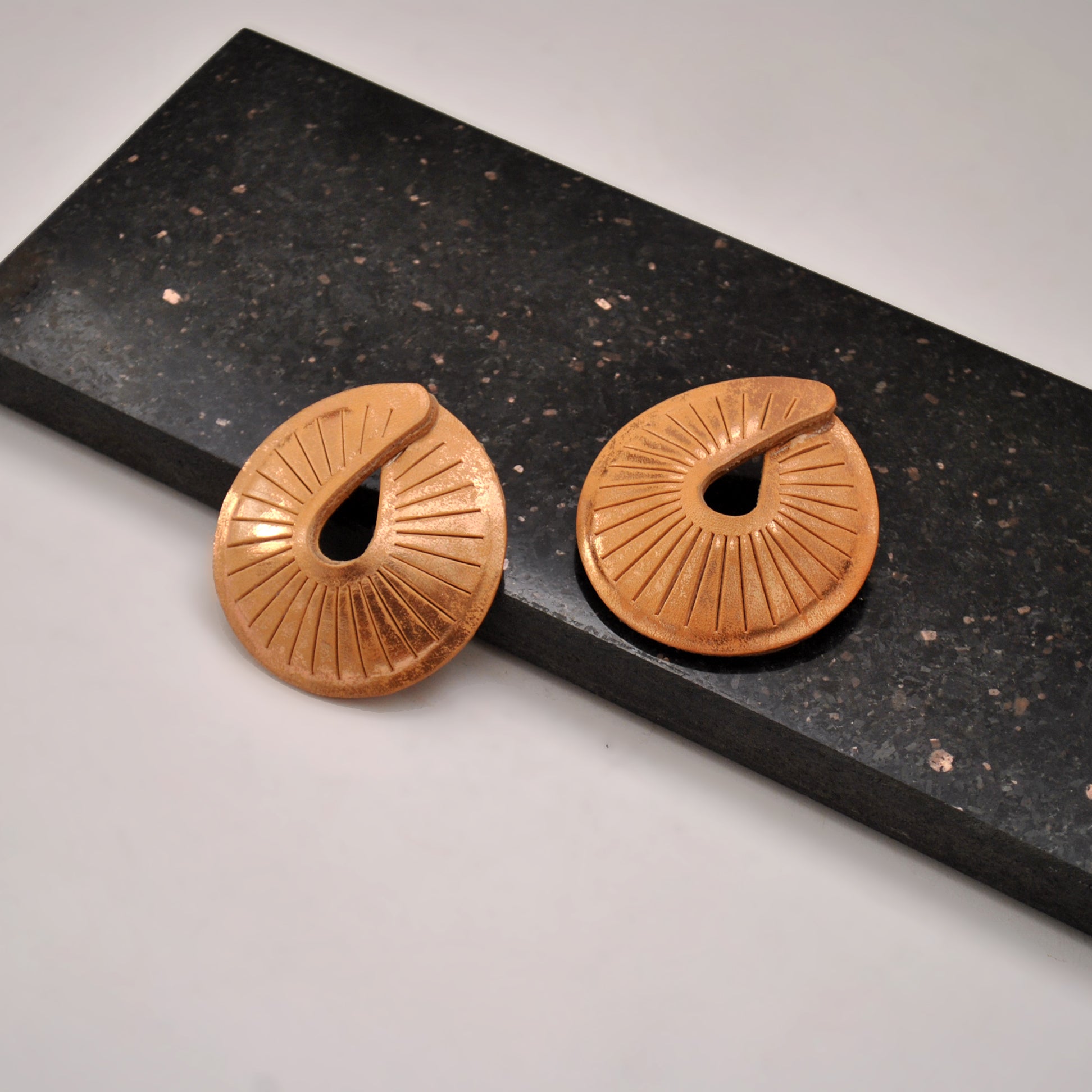 Ara earings Naural GOLD