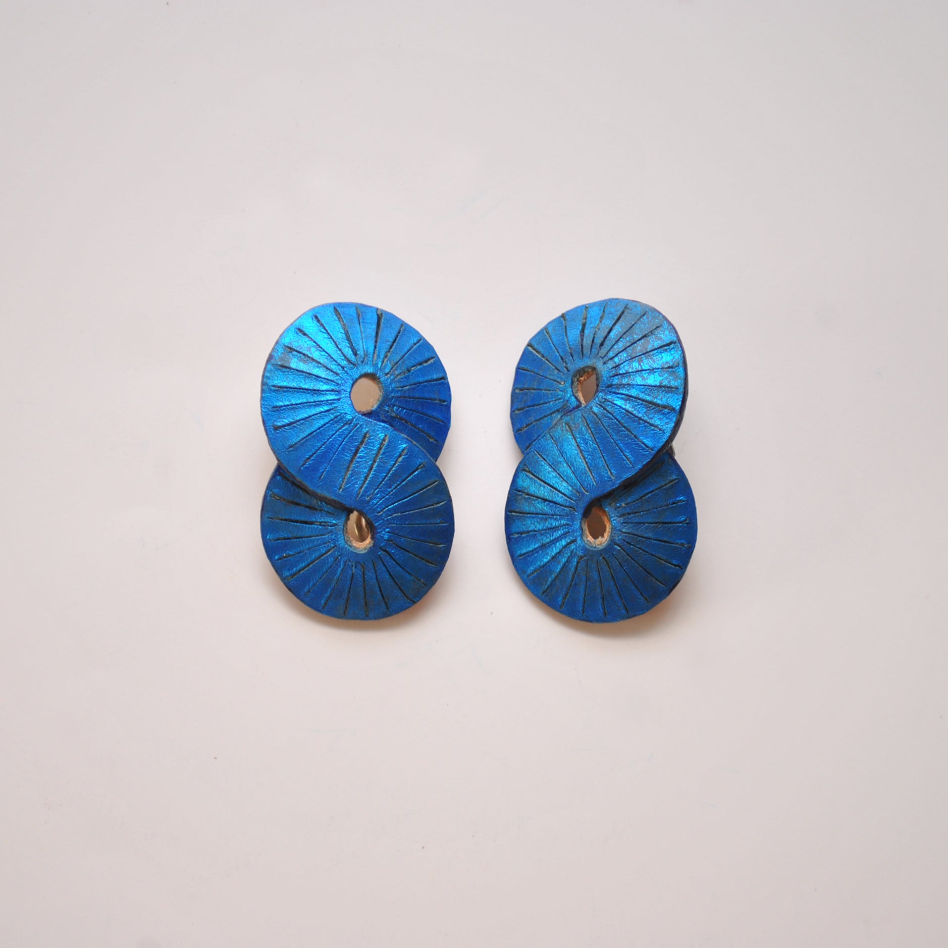 Infinito earings ZAFFIRO