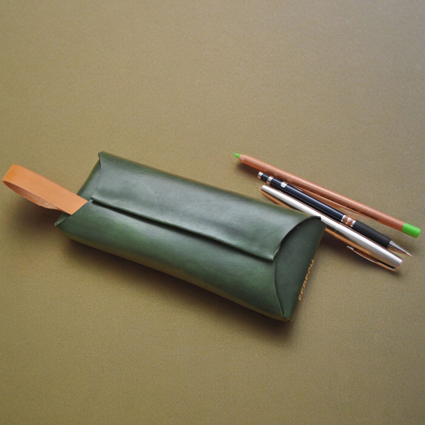SIMPLE pencase
