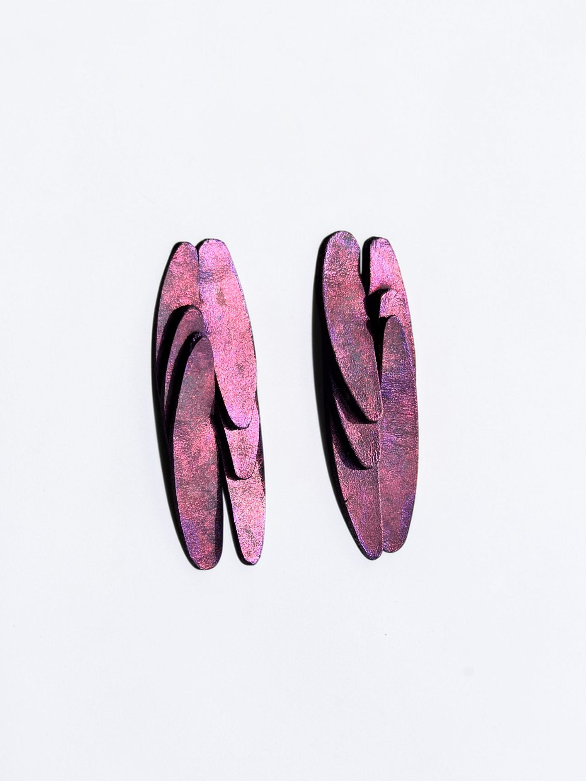 Ailes earrings