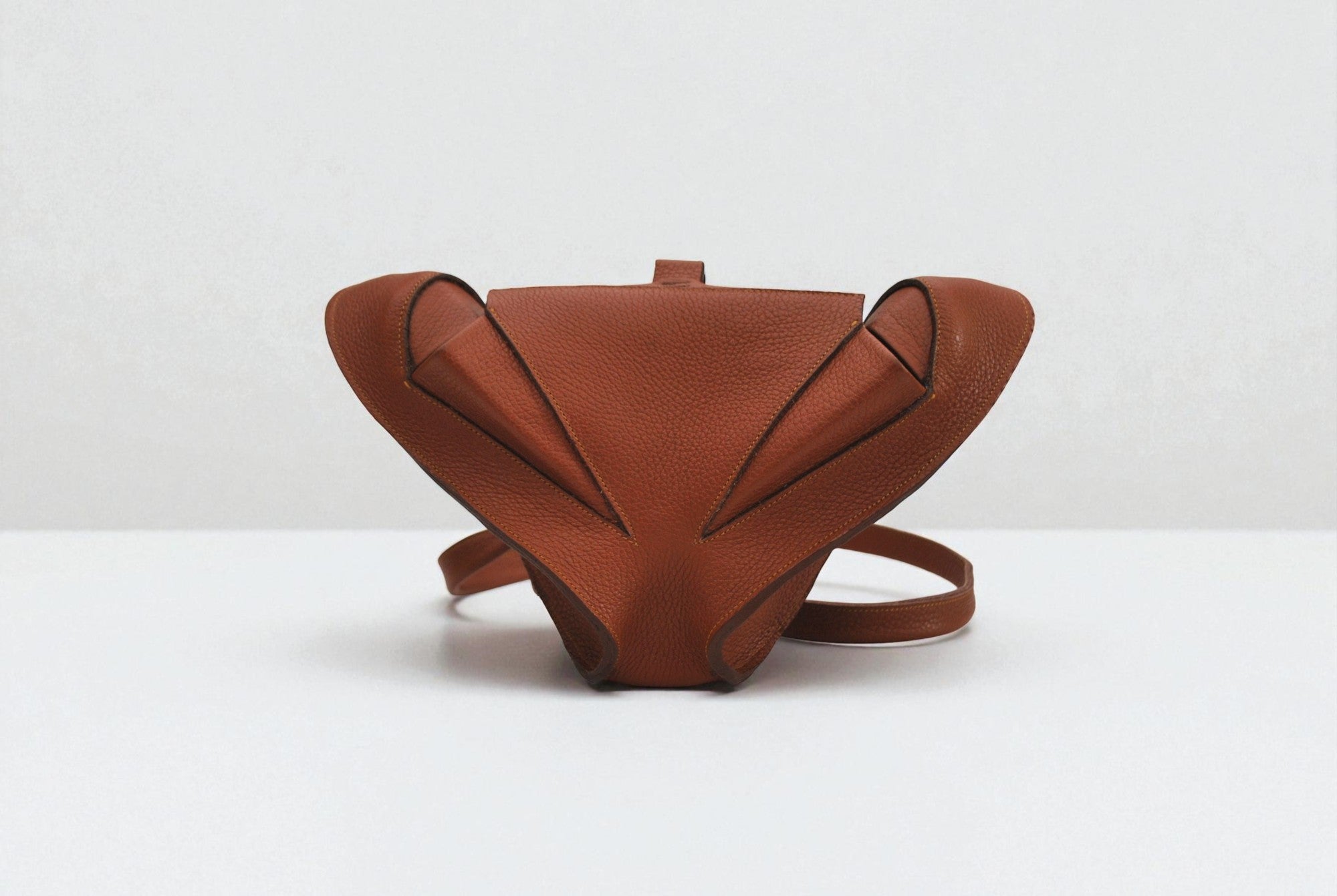 Morphus clutch Caramel