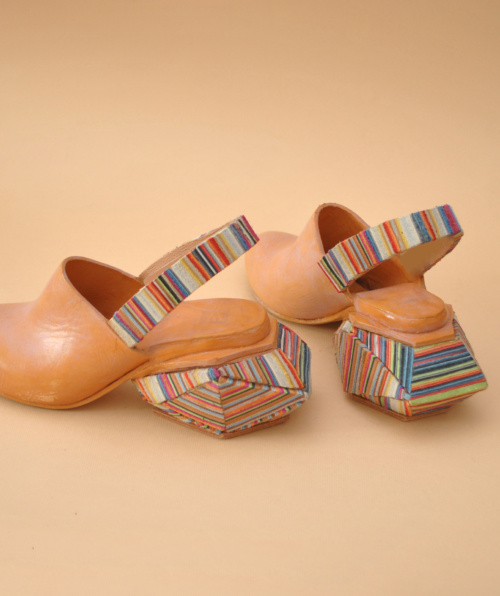 Lineas shoes